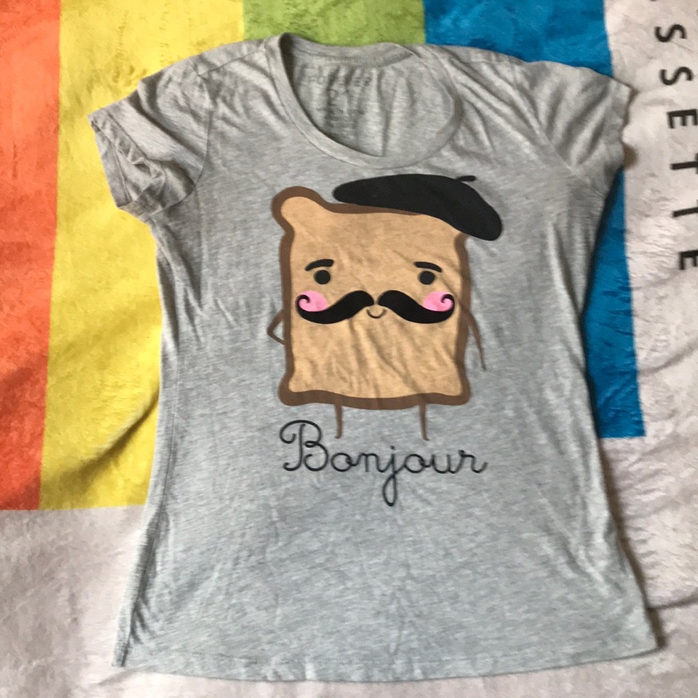 gray French toast Forever 21 tee shirt size M